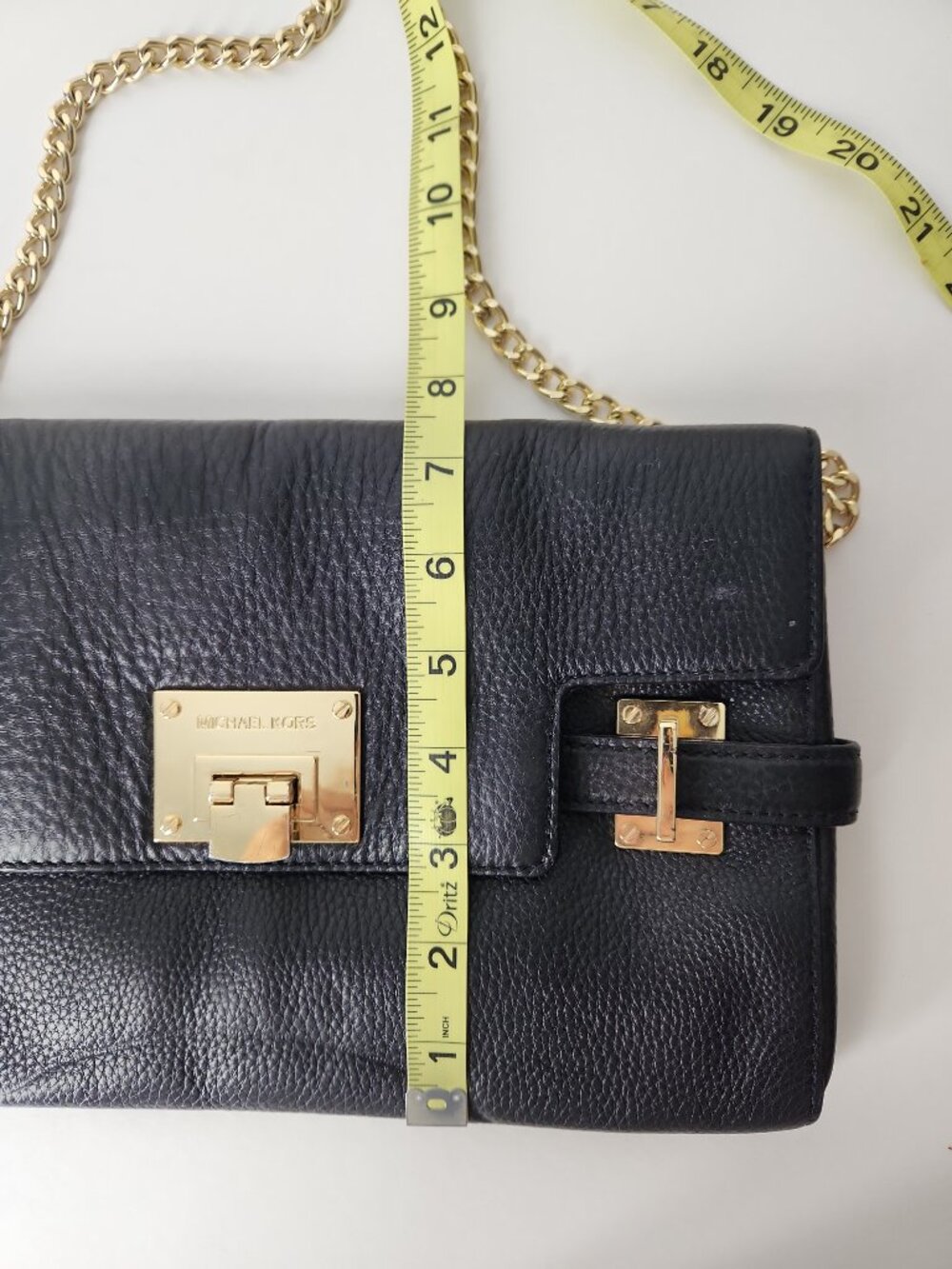 Michael Kors Astrid black pebbled leather clutch bag gold chain shoulder strap - Picture 14 of 14